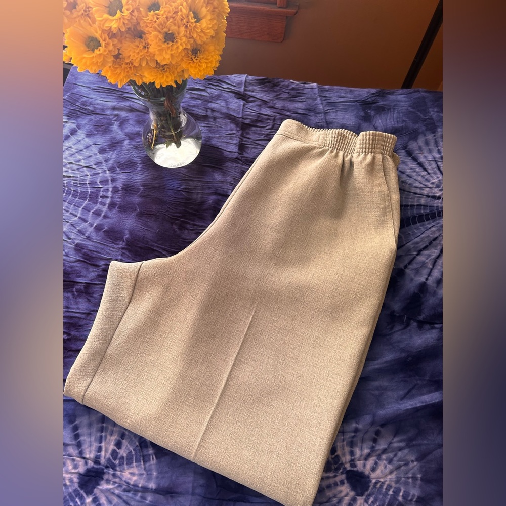 Seafoam Pleated Pants